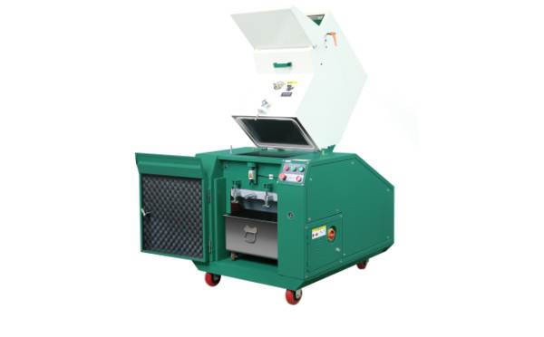 静音塑料破碎机打开