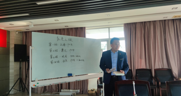 40001百老汇党支部