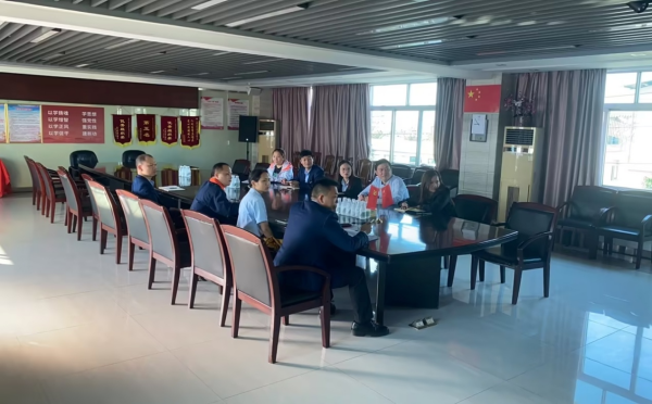 40001百老汇党支部