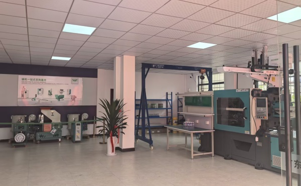 40001百老汇江西鹰潭营销中心