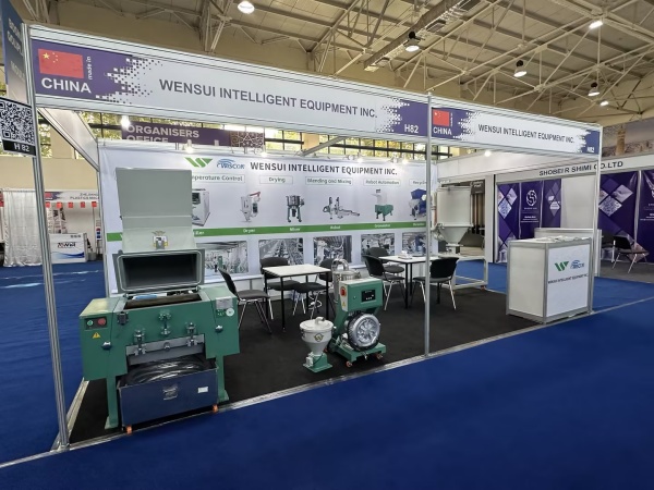 40001百老汇集团