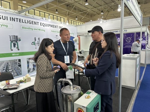 40001百老汇集团